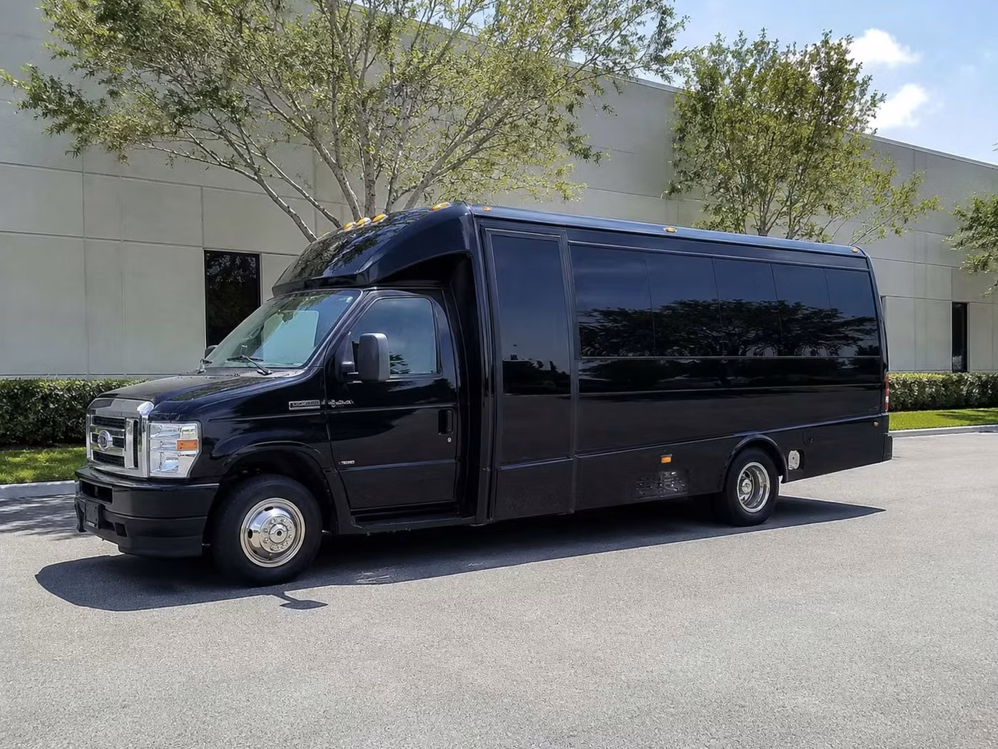 20 passenger minibus