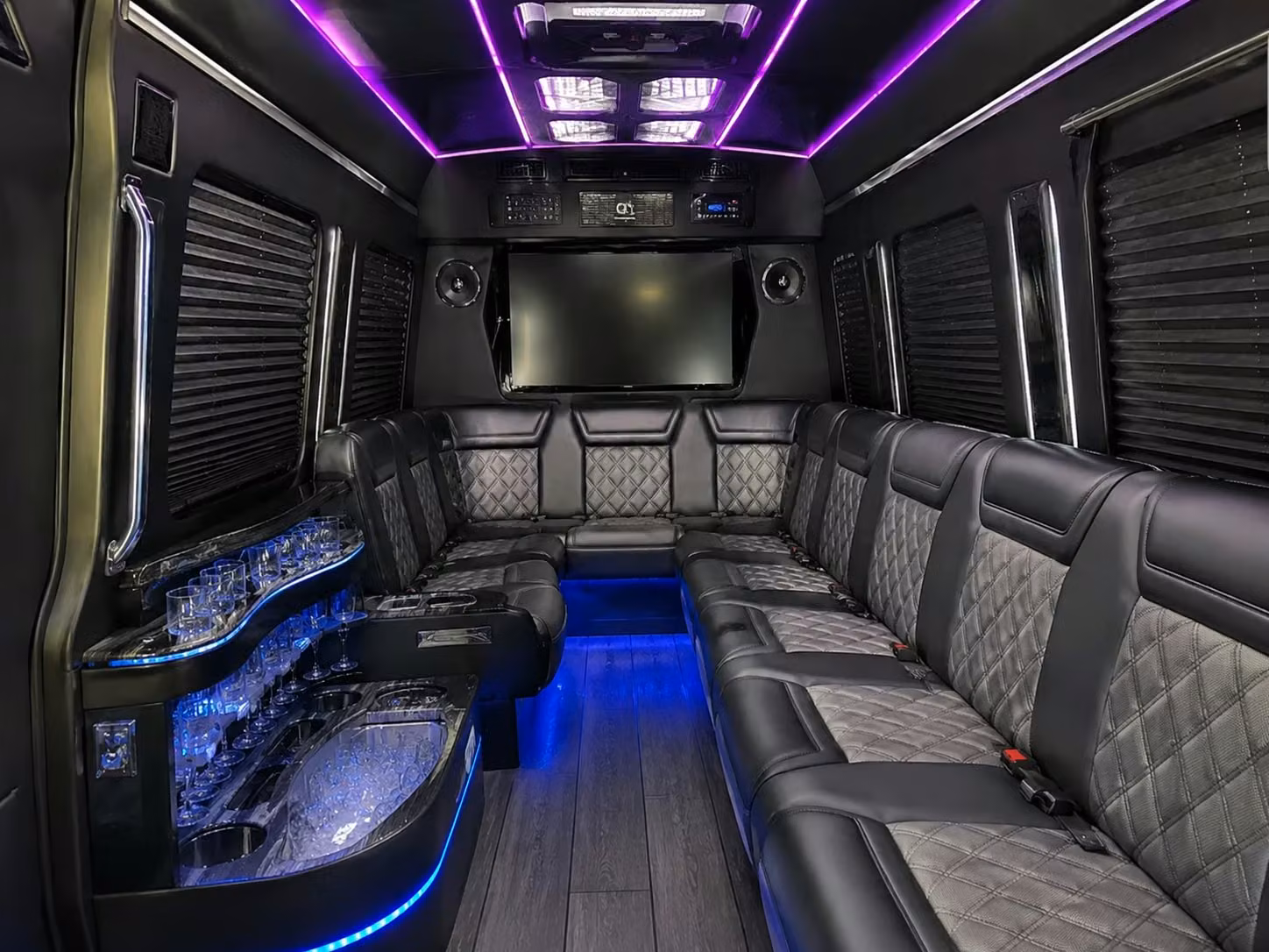 charterbusrentallouisvilleky com is the go to resource for kentucky derby weekend wedding transportation