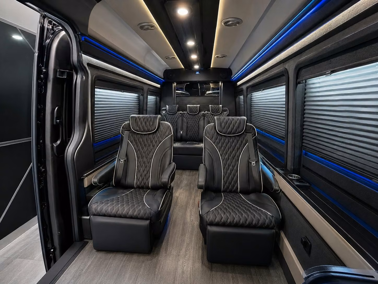 corporate airport shuttle services for louisville businesses
