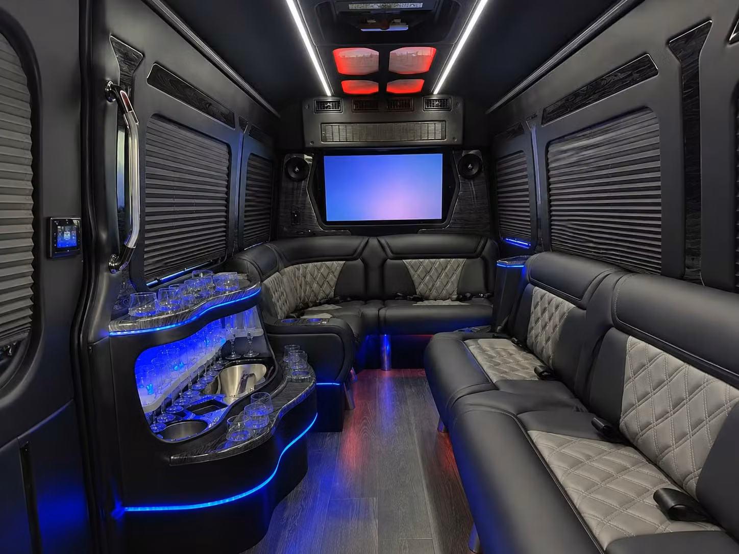 corporate event team building bus rentals in louisville