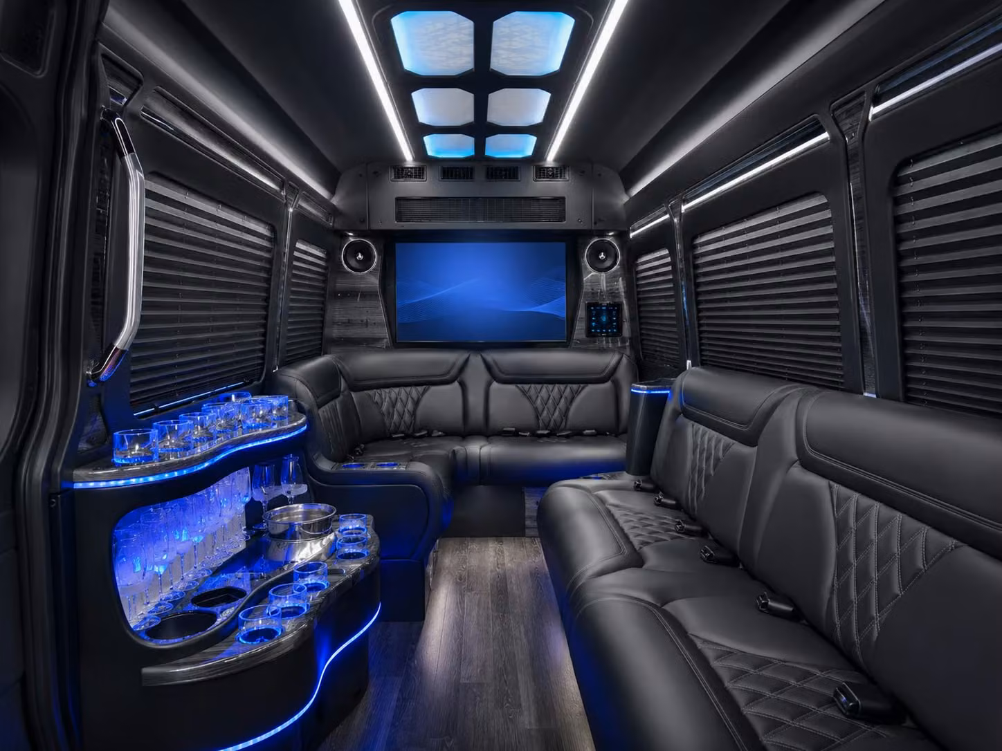 long distance transportation for louisville school groups sports teams and church trips