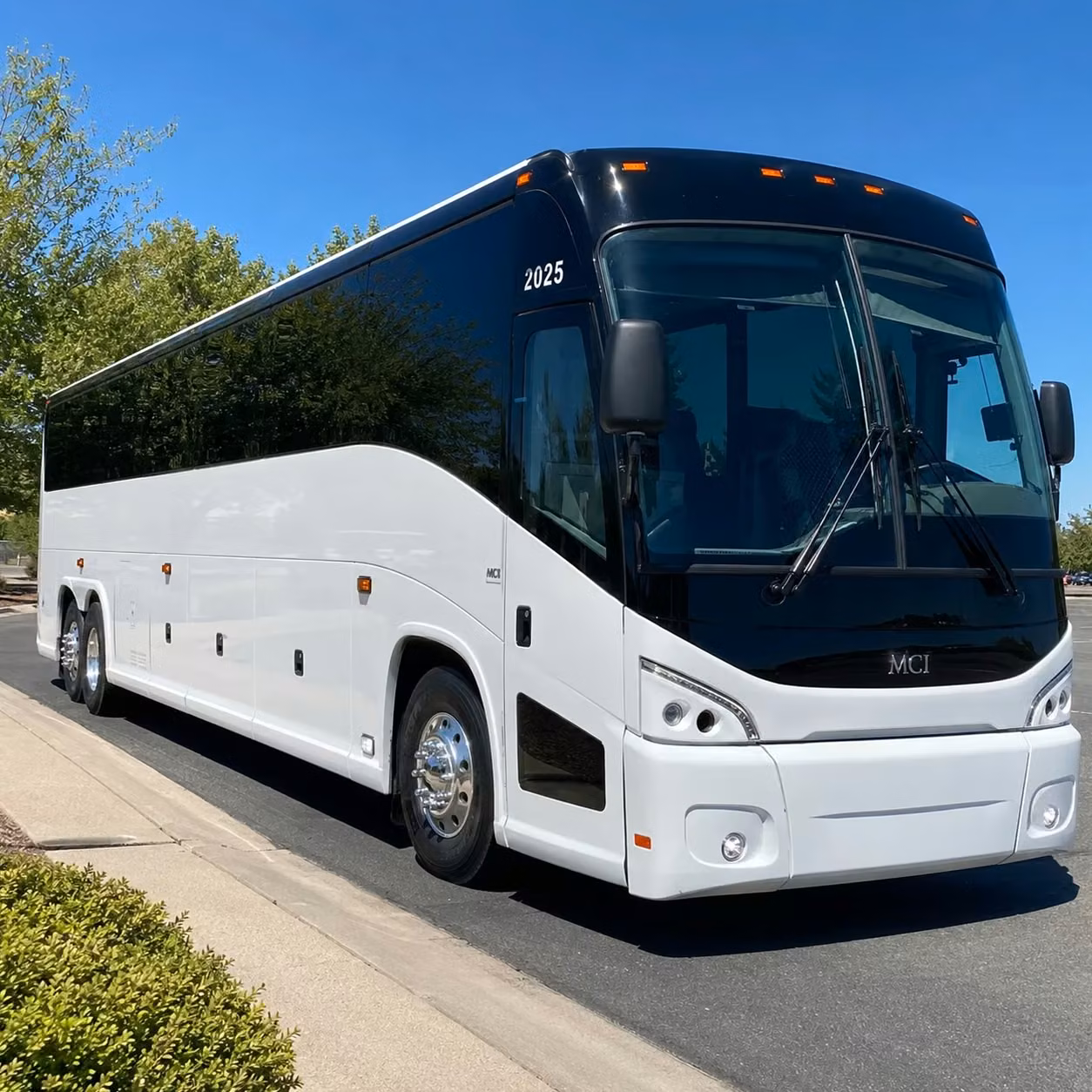 multi day bus rentals for louisville group trips to the smoky mountains and beyond