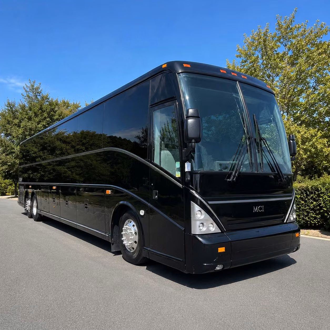 you can find and book concert transportation in louisville and any nearby city